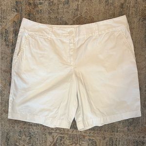 Loft chino shorts women’s 10